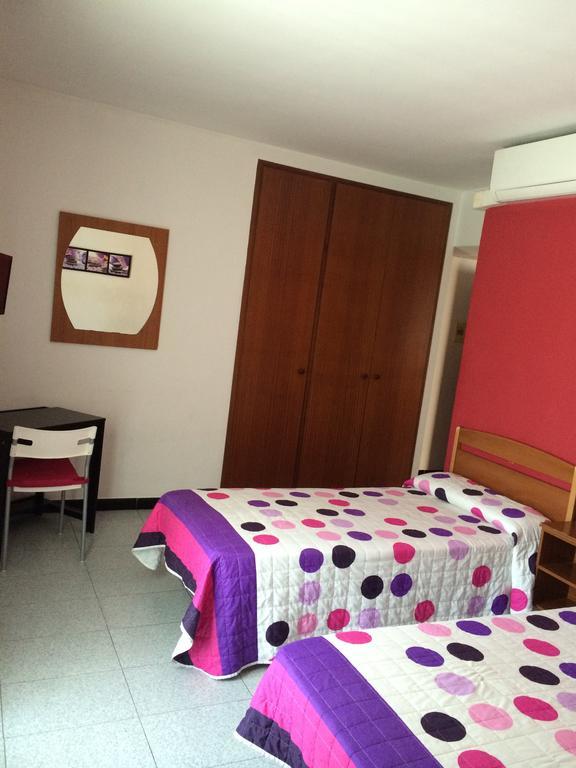 Hostal Bonavista Blanes Cameră foto